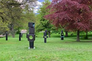 [Barbara Hepworth][0], _The Family of Man_ (1970). Yorkshire Sculpture Park, United Kingdom. Photo: Georges Armaos. 


[0]: https://ocula.com/artists/barbara-hepworth/